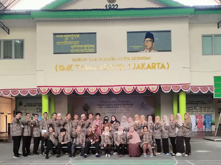 SMK 1 TAMANSISWA JAKARTA
